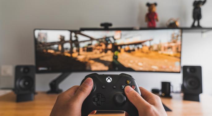 Battle Of The Gaming Giants: Sony Fears Xbox May Sabotage 'Call Of Duty' On PlayStation