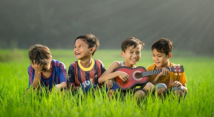 The Greatest Hedge Fund Manager of All Time Says to Get Your Kids This to Get Them Started Investing