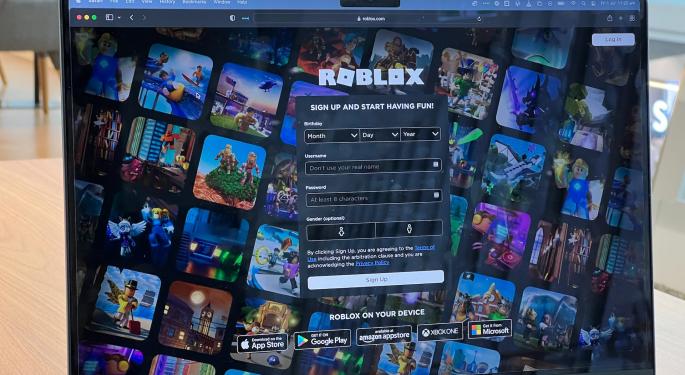 Roblox Secures $150M Government Funding After Silicon Valley Bank's Collapse