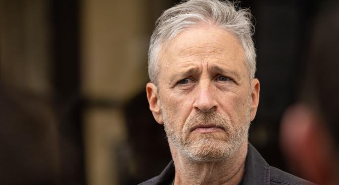 Jon Stewart And Larry Summers Get Into Heated Exchange Over Economy: 'Why Aren't We Attacking Corporate Profit In Any Way? '