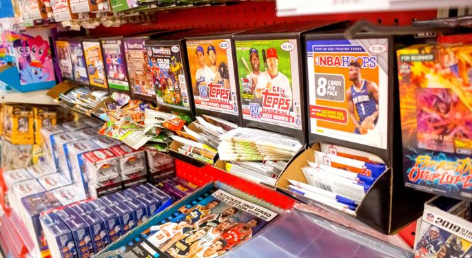 Bill Ackman Gives Trading Card Investment Advice, But These Aren't Your Same Old Baseball Cards