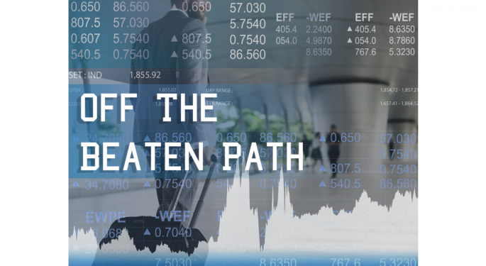'Go Off The Beaten Track,' Market Guru Says: Buy Growth Names