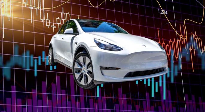 Tesla si consolida nel modello a doppia barra interna