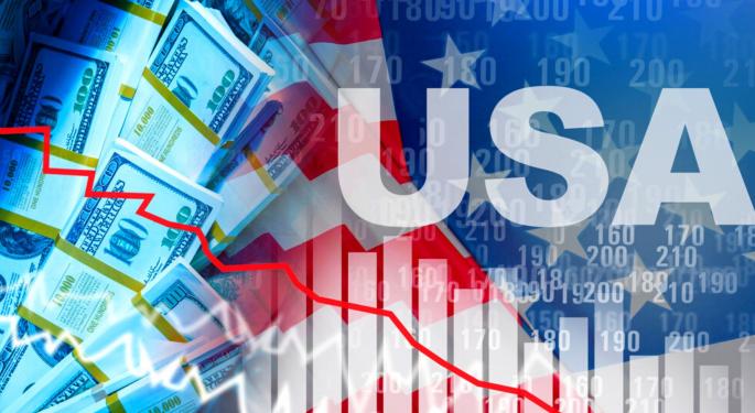 4 Prominent Economists Unpack Q1 GDP Slowdown, Discuss Implications For Fed's Rate Hikes