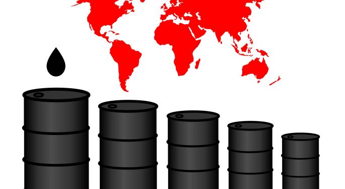 ExxonMobil Climbs To All-Time High, Chevron Attempts A Rebound: What's Driving Oil Stocks Today?