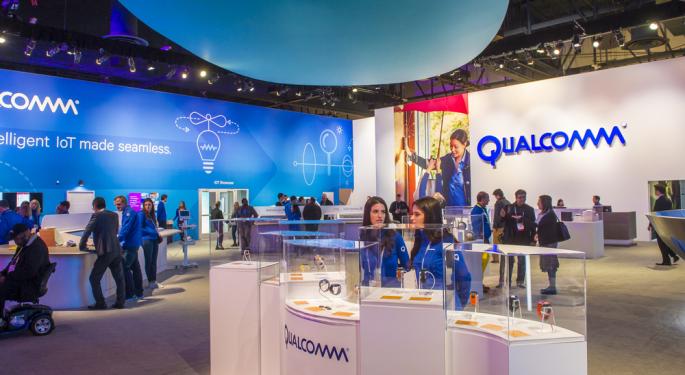 Qualcomm Q2 Earnings Highlights: Revenue Beat, Auto Segment Sees Growth, Q3 Guidance And More