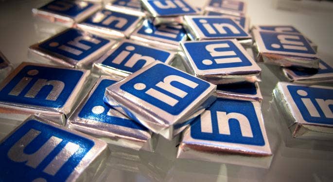 LinkedIn despide a 716 empleados y elimina InCareer en China