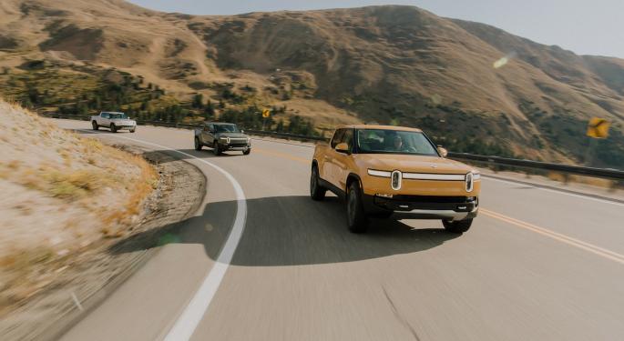 Rivian Is 'Executing Where It Matters Most': 4 Analysts Size Up Improving Gross Margins, 50K Vehicle Guidance — And That Amazon Relationship