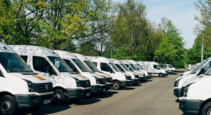 Licensed Cannabis Delivery Services In Illinois Undercut By Illicit Drivers File Lawsuit