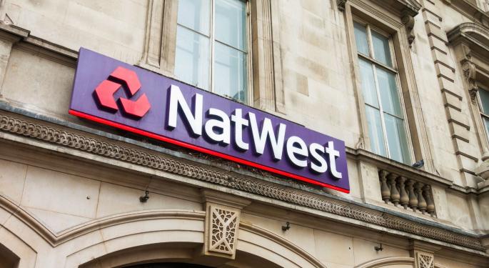 Major Bank Demands Customers Prove Withdrawals Are Valid, Warns Cash Can Be Refused At Will