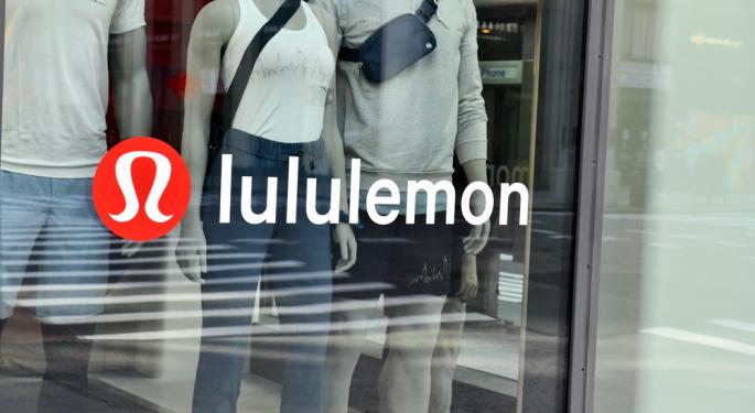 Lululemon Athletica Q1 Earnings Highlights: Revenue And EPS Beat, Guidance Update And More