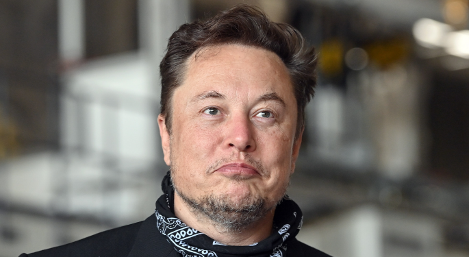 Elon Musk Says Neuralink Is The Only Way To Survive And Compete With AI