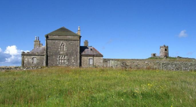 A Castle Is Up For Sale For A Jaw-Dropping $37,000 — But There's A Catch