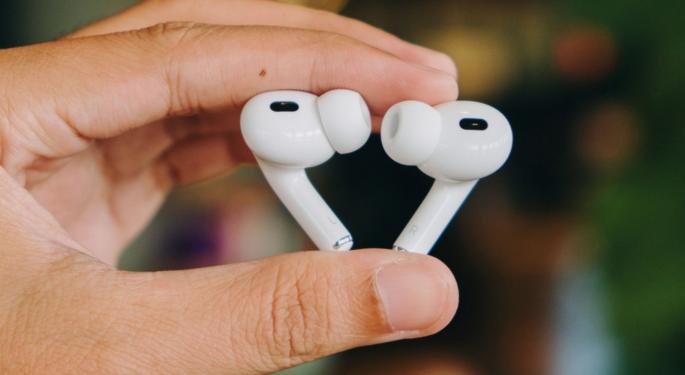 Apple's AirPods Pro Upgrade: Introducing Adaptive Audio At WWDC 2023
