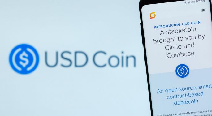 Former CFTC Chair Joins Fray To Navigate Stablecoin Behemoth Circle Through Uncharted Regulatory Waters