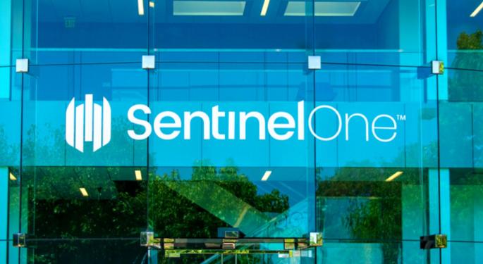SentinelOne Shares Set For Recovery, Analyst Predicts Long-Term Share Gains