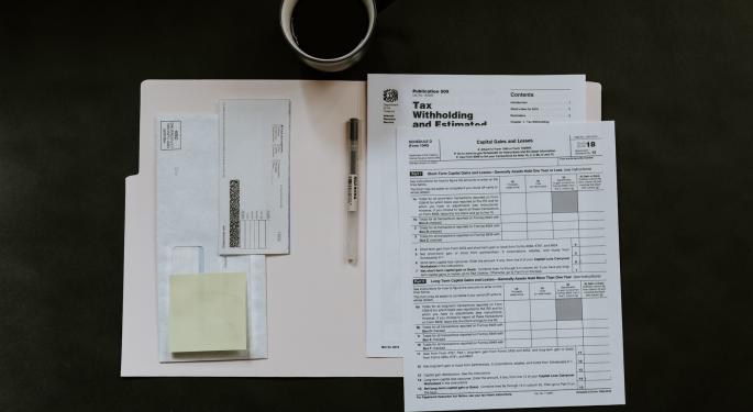 Connecticut And Illinois Governors Support Cannabis Industry With Tax Relief Measures, Here's How