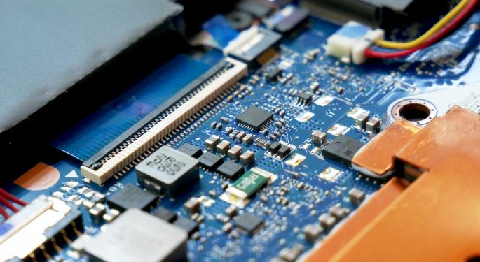 Micron Technology, US Chipmakers Receive Invitation from Narendra Modi to Boost Semiconductor Production In India