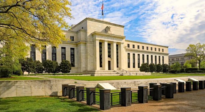 Over $541B Could Exit US Banking System In 'Severely Adverse' Scenario, Fed Warns