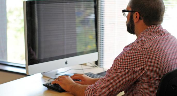 Former Google Recruiter Says You Have 'Zero Chance' Of Getting Hired If You Do This On Your Resume