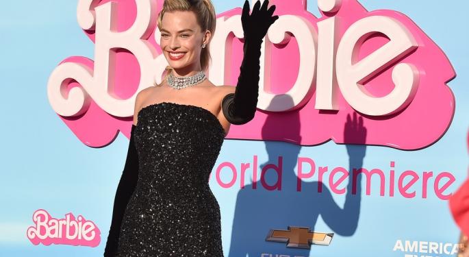 'Barbie,' 'Oppenheimer' Set Box Office Records; It's The First Top 10 Weekend Missing This Key Ingredient
