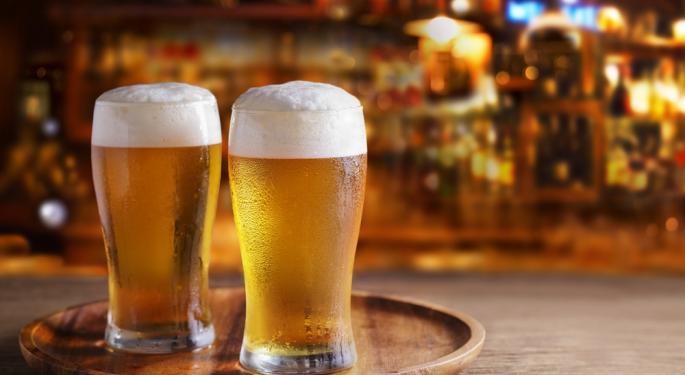 Bud Light's Fall Continues With Fourth-Place Ranking, While Rivals Constellation, Molson Coors Hit 52-Week Highs