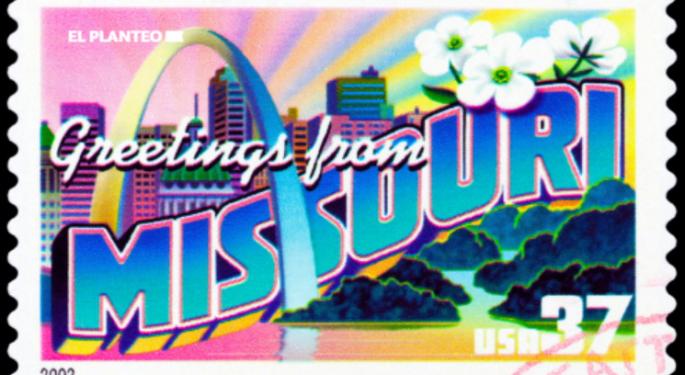 Missouri's Small Cannabis Businesses Apply For Licenses, Driving Racial Equity Amidst $529M June Sales Surge