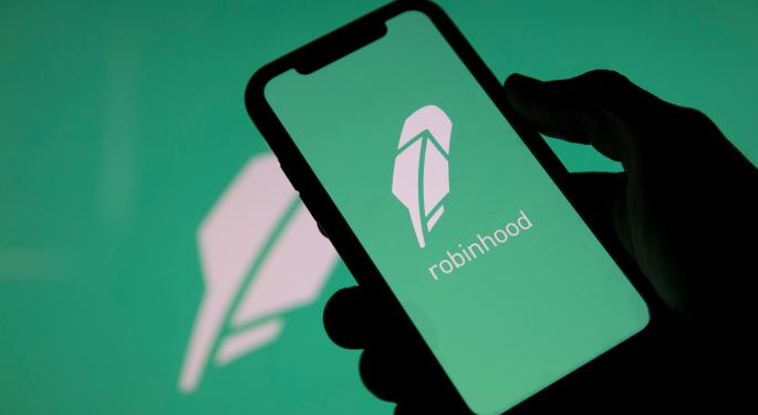 Robinhood Q2 Earnings Highlights: Revenue Beat, Brokerage Reaches Profitability, Revenue Per User Rises And More