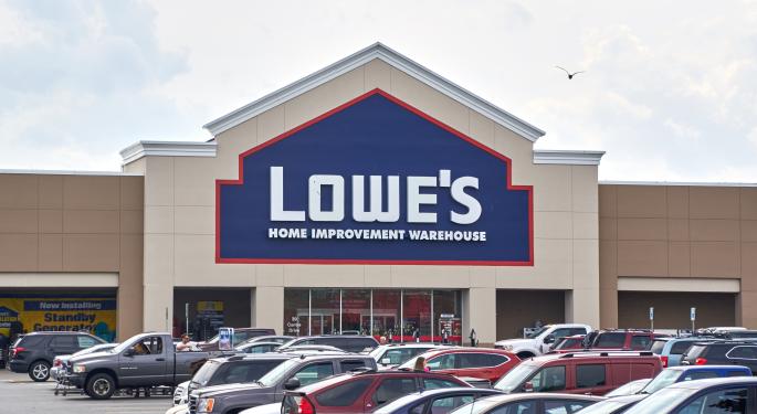 Lowe's Companies Q2 Earnings Preview: What Analysts Are Saying, How Rival Home Depot's Q2 Beat Could Help And Hurt