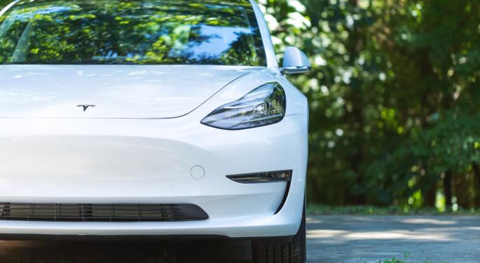 Man Sentenced To 48 Months In Prison After Acquiring Five Teslas Without Ever Paying