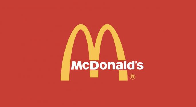 5 acciones en el foco este lunes: MCD, HSBC, PINS, IFF y ON