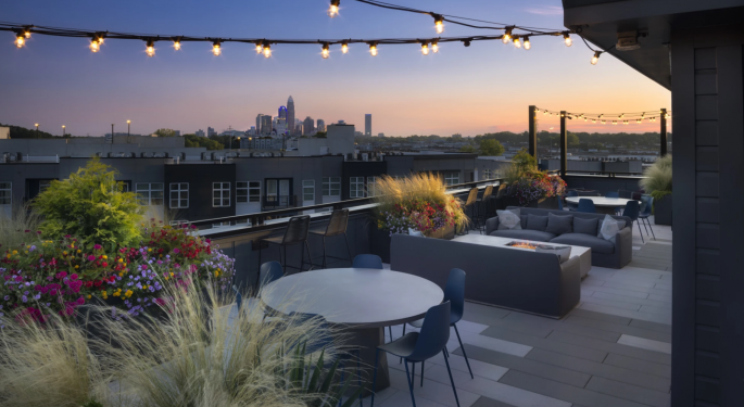 Multifamily REITs Face Pricing Challenges Amid Competitive Pressures: Analyst Adjusts Outlook For CPT And MAA