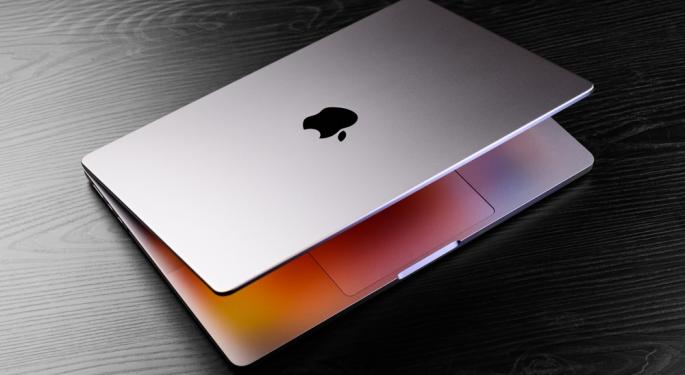 Deal Alert: Save $700 On Apple's 14-Inch MacBook Pro With M1 Pro Chip