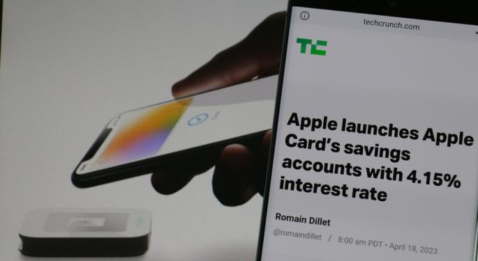 Apple's Cash Vault Swells Ahead Of Q3 Print As High-Yield Savings Nets Whopping $10B Since Launch