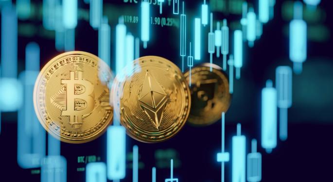 Bitcoin recupera i 27.000, Ethereum e Dogecoin volano
