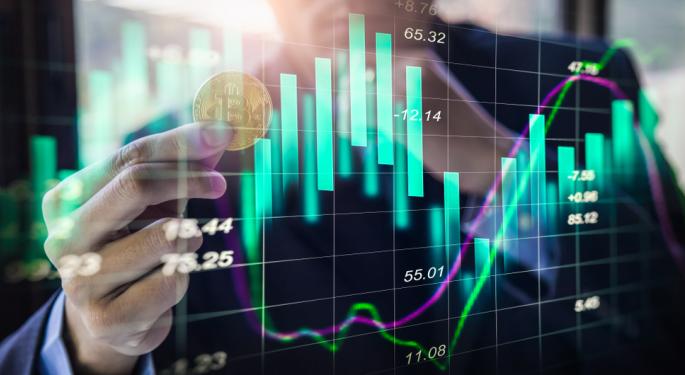 Big Bets Drive Bitcoin's Best Week Since June: Why $36,000 Is BTC's Key Level For Bulls