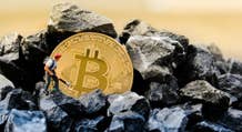 Bitcoin al tappeto: i minatori vendono a raffica