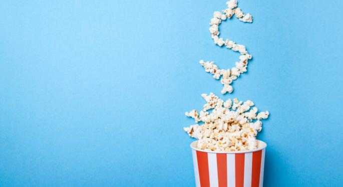 Global Box Office 2024 To Decline 5% In 2023: Bad News For AMC, Cinemark?