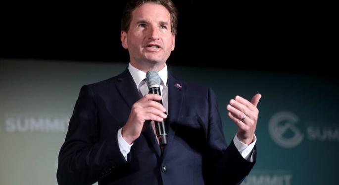 Dean Phillips Urges Joe Biden To 'Pass The Torch' In 2024: 'The Majority Wants To Move On'