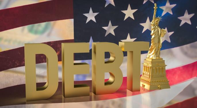 US Debt Situation to Follow an 'Unsustainable Fiscal Path,' IMF Sounds Alarm