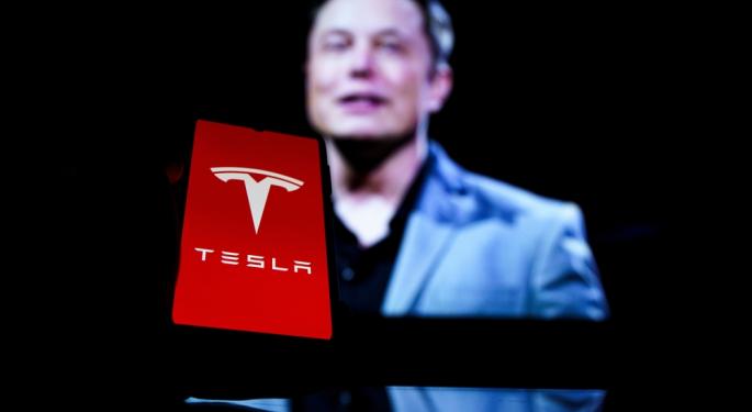 Tesla podría licenciar su FSD a un fabricante de coches importante