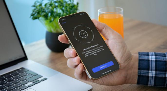 Waking Up To A Restarted iPhone? Users Report It Has Been Happening For A While, This Apple App Could Be A Likely Culprit