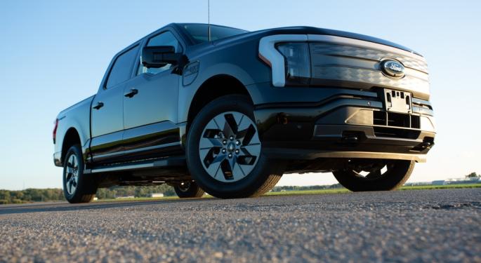 Ford aumenta precios de su F-150 Lightning 2024
