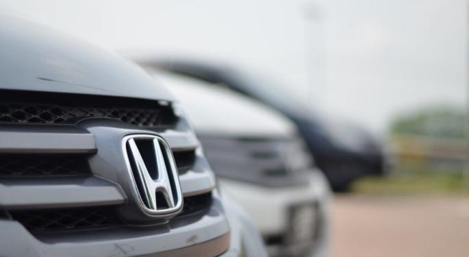 Honda lancia il primo rasaerba elettrico a guida autonoma