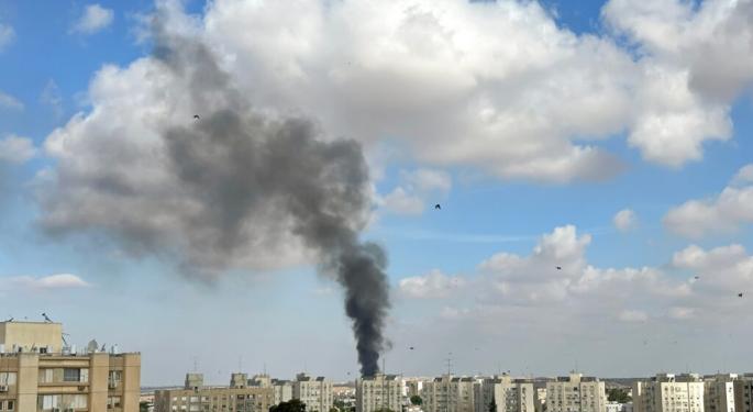 Most Americans Worried About Country Being Dragged Into Israel-Hamas War, Poll Reveals: 'Will Metastasize To Include US Troops'