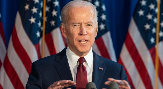 Biden no enviará aviones de combate F-16 a Ucrania