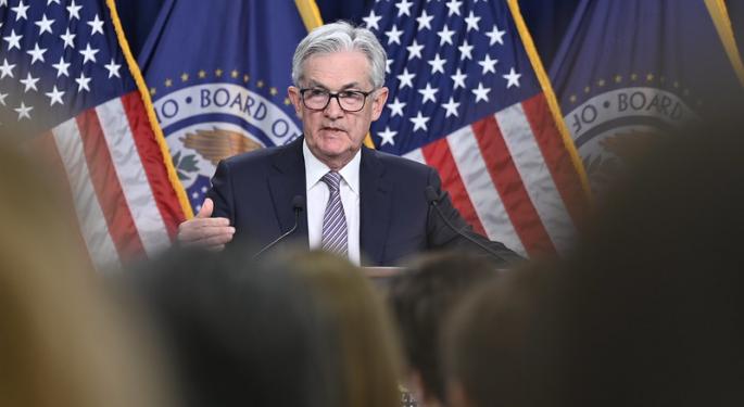 Housing Industry's Plea: Powell Urged To Hit The Brakes On Rates