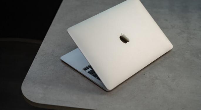 Black Friday Apple Deals Special: Grab The 15-inch MacBook Air With M2 Chip At Just $1,399