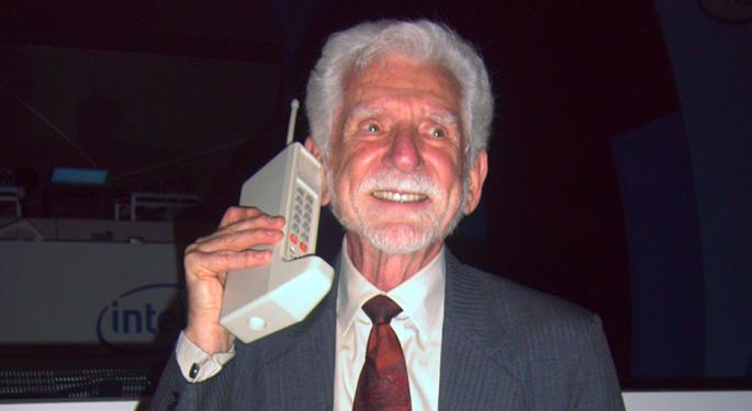 Father Of Cellphone Speaks Out About His Invention Being A Double-Edged Sword: 'My Most Negative Opinion…'