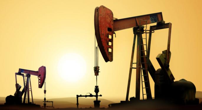 Oil Investing In 2024: 4 ETFs To Consider For Backing Or Hedging Prices